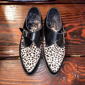 Animal print creepers